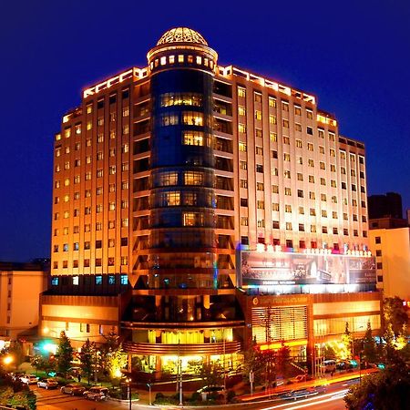 Dynasty International Hotel Kunming Kültér fotó