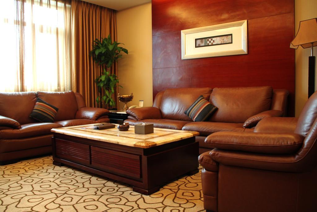 Dynasty International Hotel Kunming Szoba fotó