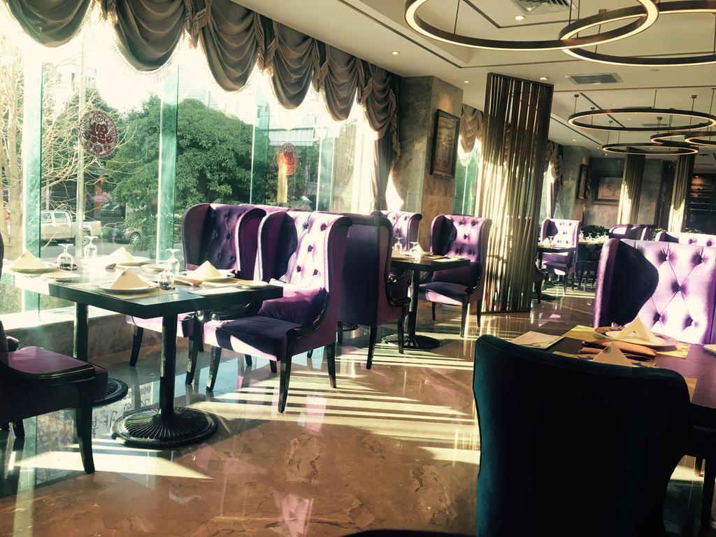Dynasty International Hotel Kunming Kültér fotó