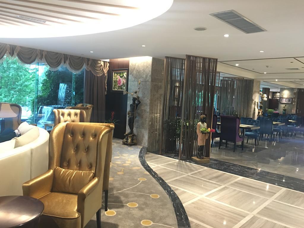 Dynasty International Hotel Kunming Kültér fotó